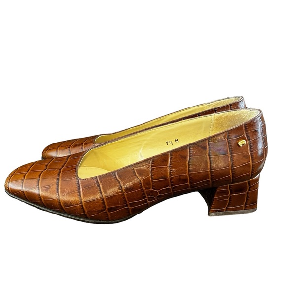 Etienne Aigner Shoes - Vintage Women’s Etienne Agner Astoria Brown Leather Uppers Croc Pattern Size 7.5